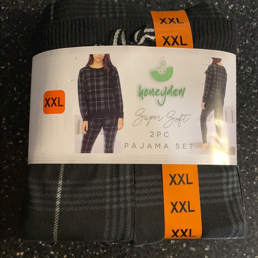 XXL Honeydew Super Soft 2PC Pajama Set - Black Plaid